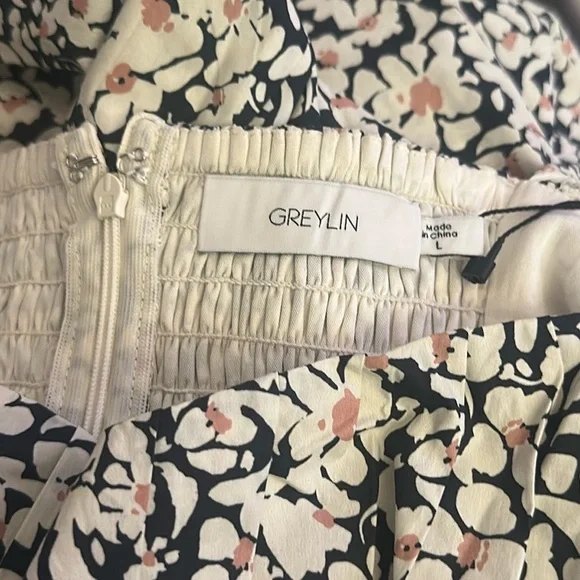 GREYLIN - Picture 2 of 3